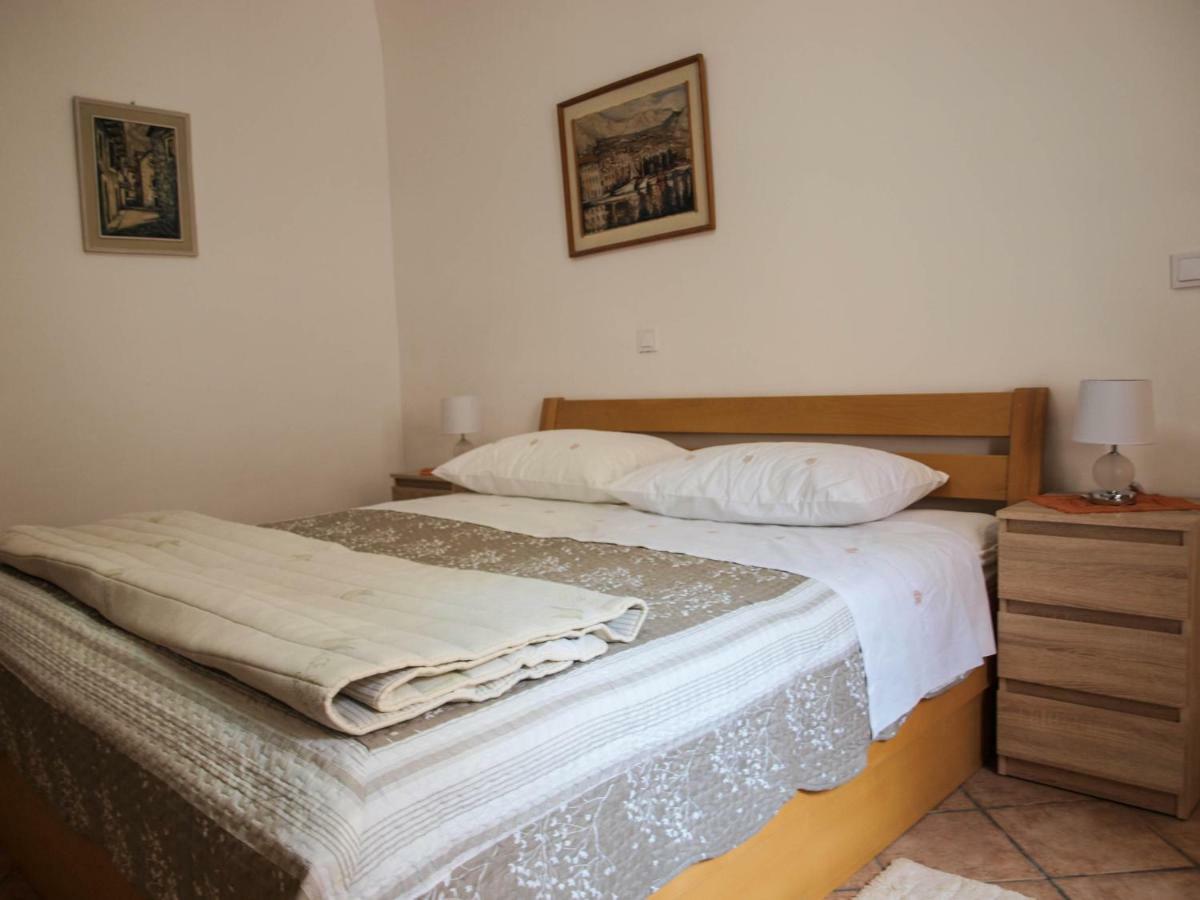 Apartamento House Nataniel In Omis Near Sea Exterior foto