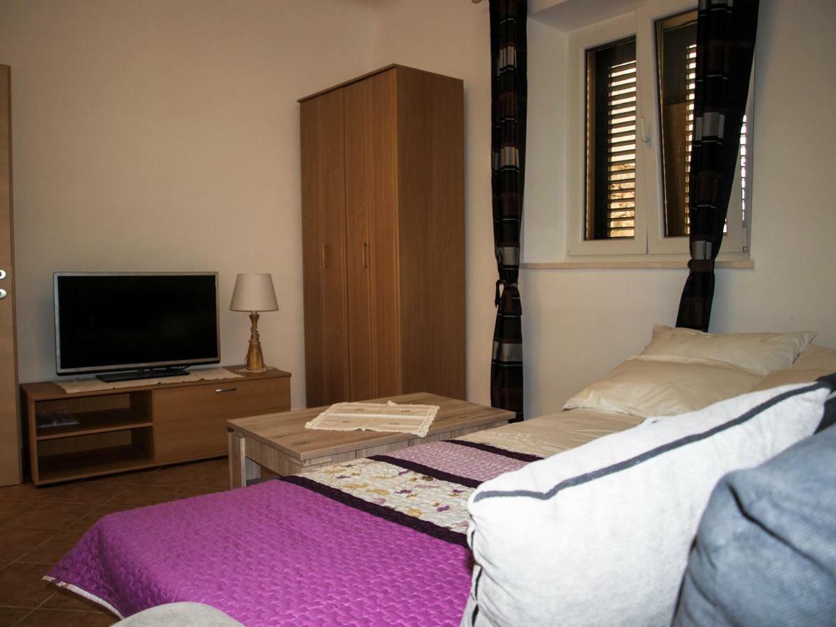 Apartamento House Nataniel In Omis Near Sea Exterior foto