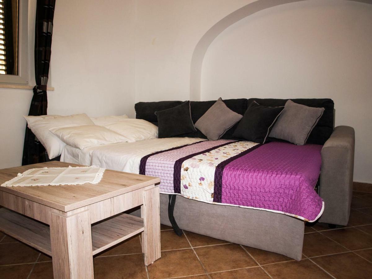 Apartamento House Nataniel In Omis Near Sea Exterior foto