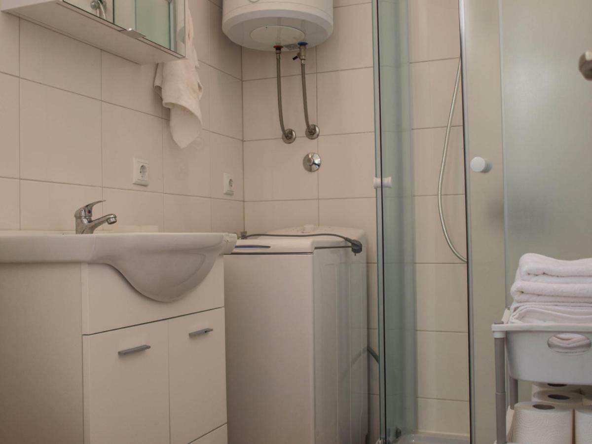 Apartamento House Nataniel In Omis Near Sea Exterior foto