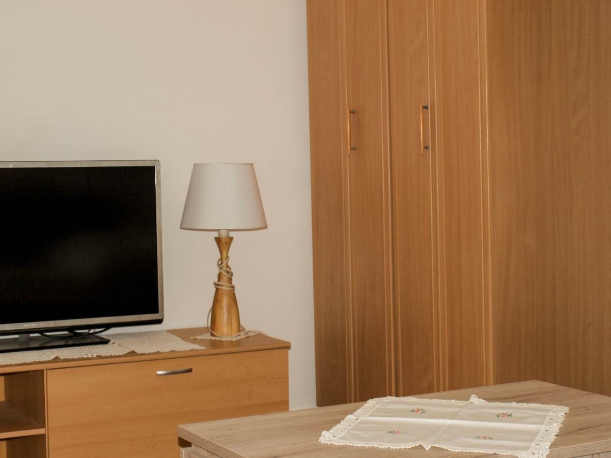 Apartamento House Nataniel In Omis Near Sea Exterior foto