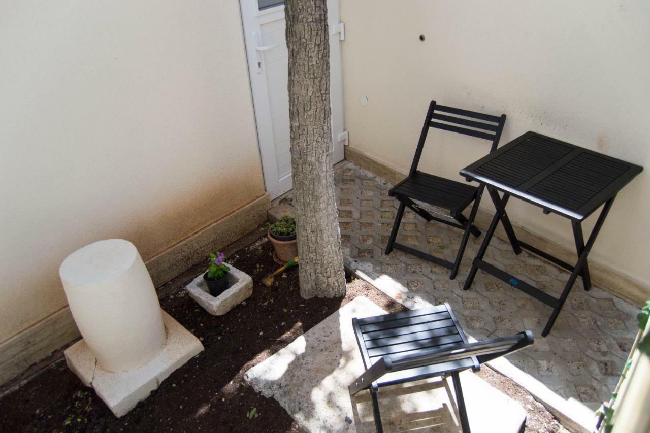 Apartamento House Nataniel In Omis Near Sea Exterior foto